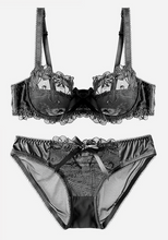 Load image into Gallery viewer, Imogen Lace Underwire Floral Bra Set