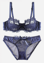 Load image into Gallery viewer, Imogen Lace Underwire Floral Bra Set