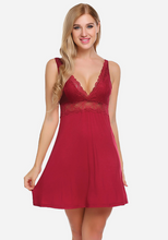 Load image into Gallery viewer, Imogen Backless Lace Sleepwear