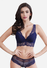 Load image into Gallery viewer, Norvena Deep V Lace Bra Set