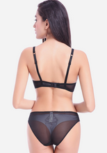 Load image into Gallery viewer, Hobbo Ultra-Thin Lace Bra Set
